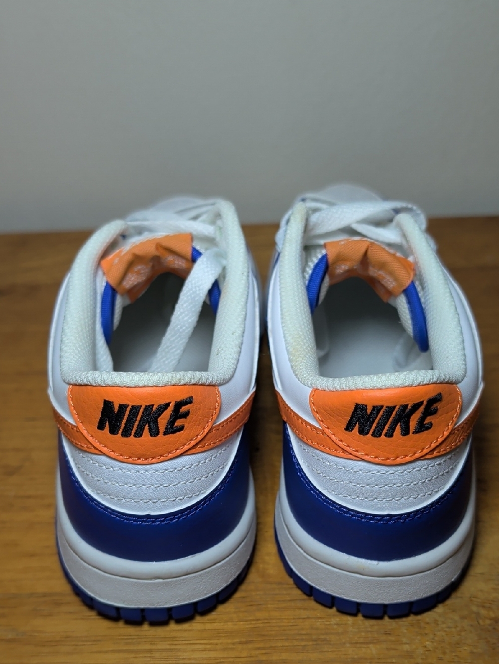Nike Dunk Low Knicks Sneakers White Blue Orange Leather Sporty Boys Size 5Y - Picture 4 of 8